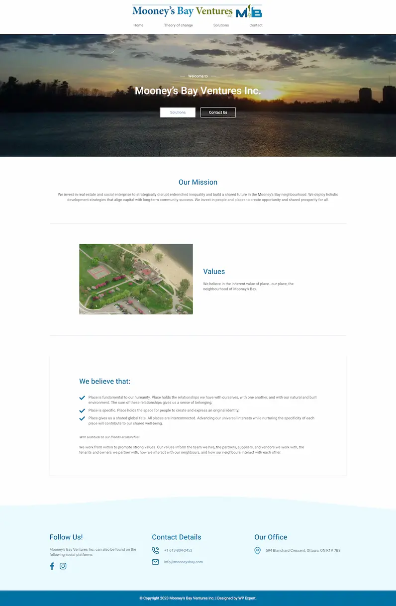 mooneysbay.com